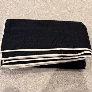 MICHAEL Michael Kors Black and Cream coverlet - NEW - never used